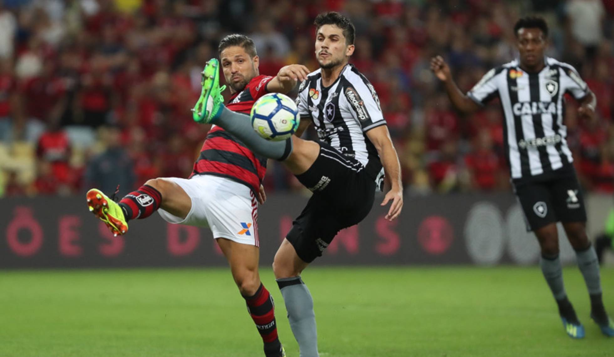 Por que os clubes de futebol se endividam tanto no Brasil Bancários